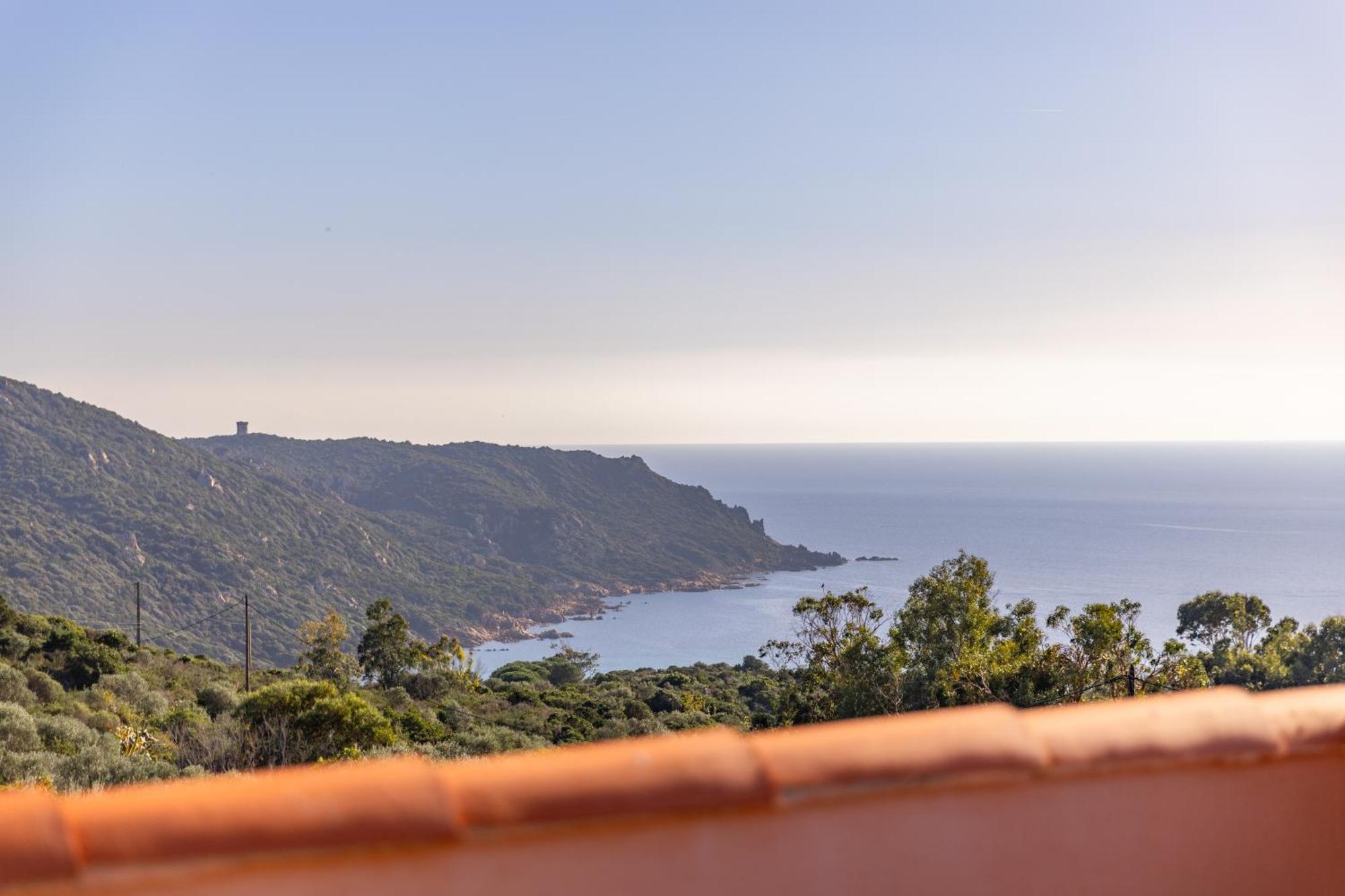 Villa La Ronde Des Soleils Coti-Chiavari  Luaran gambar